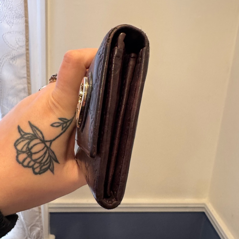 Gucci Dark Brown Embossed Leather Wallet - Picture 6 of 7